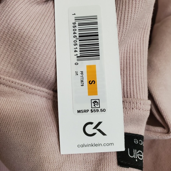 Calvin Klein cropped hoodie 🔥NEW🔥 - Picture 9 of 9